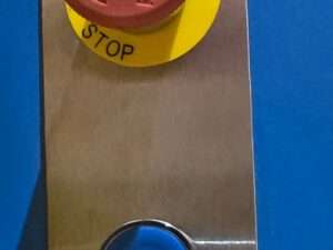 Edelstahl Abdeckblende 1 mm -V2A – für Schalter nach Maß